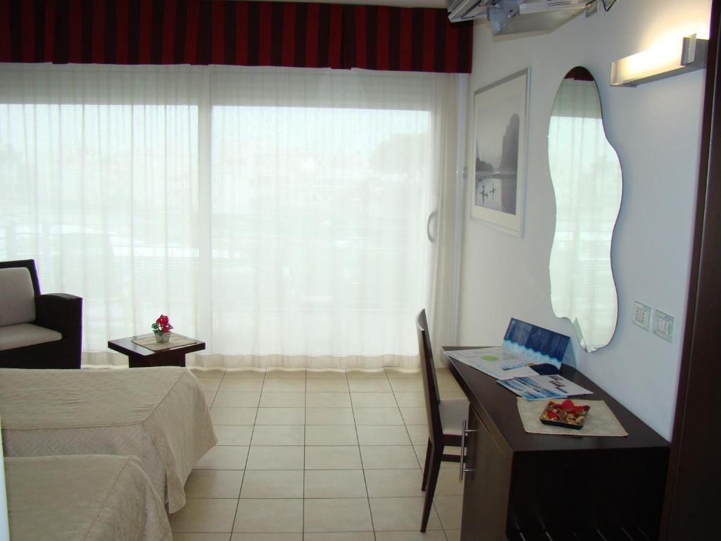 Seapark Spa Resort Giulianova Bilik gambar