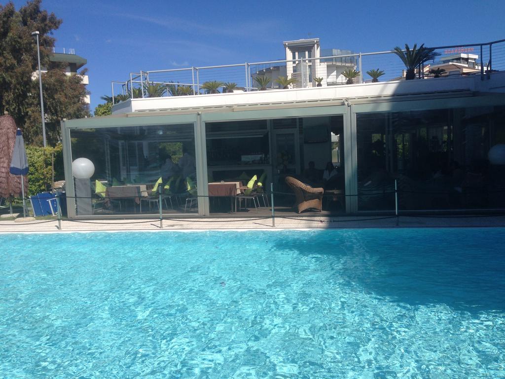 Seapark Spa Resort Giulianova Luaran gambar