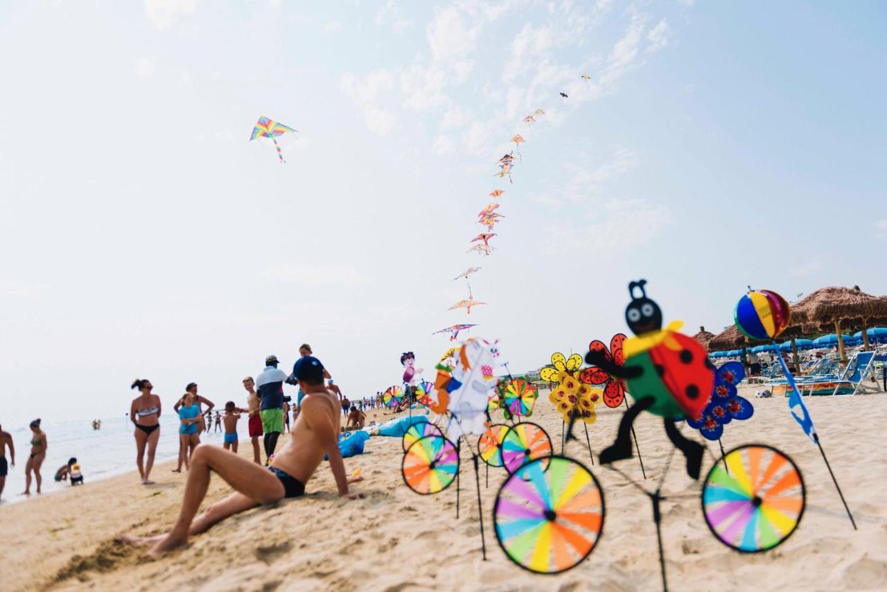 Seapark Spa Resort Giulianova Luaran gambar